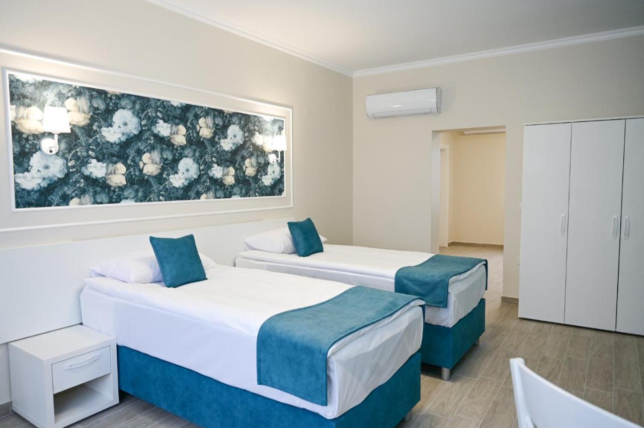 Hotel Роял Шумен Exteriér fotografie