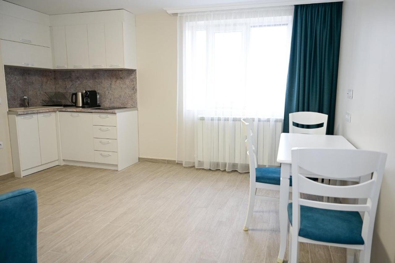 Hotel Роял Шумен Exteriér fotografie